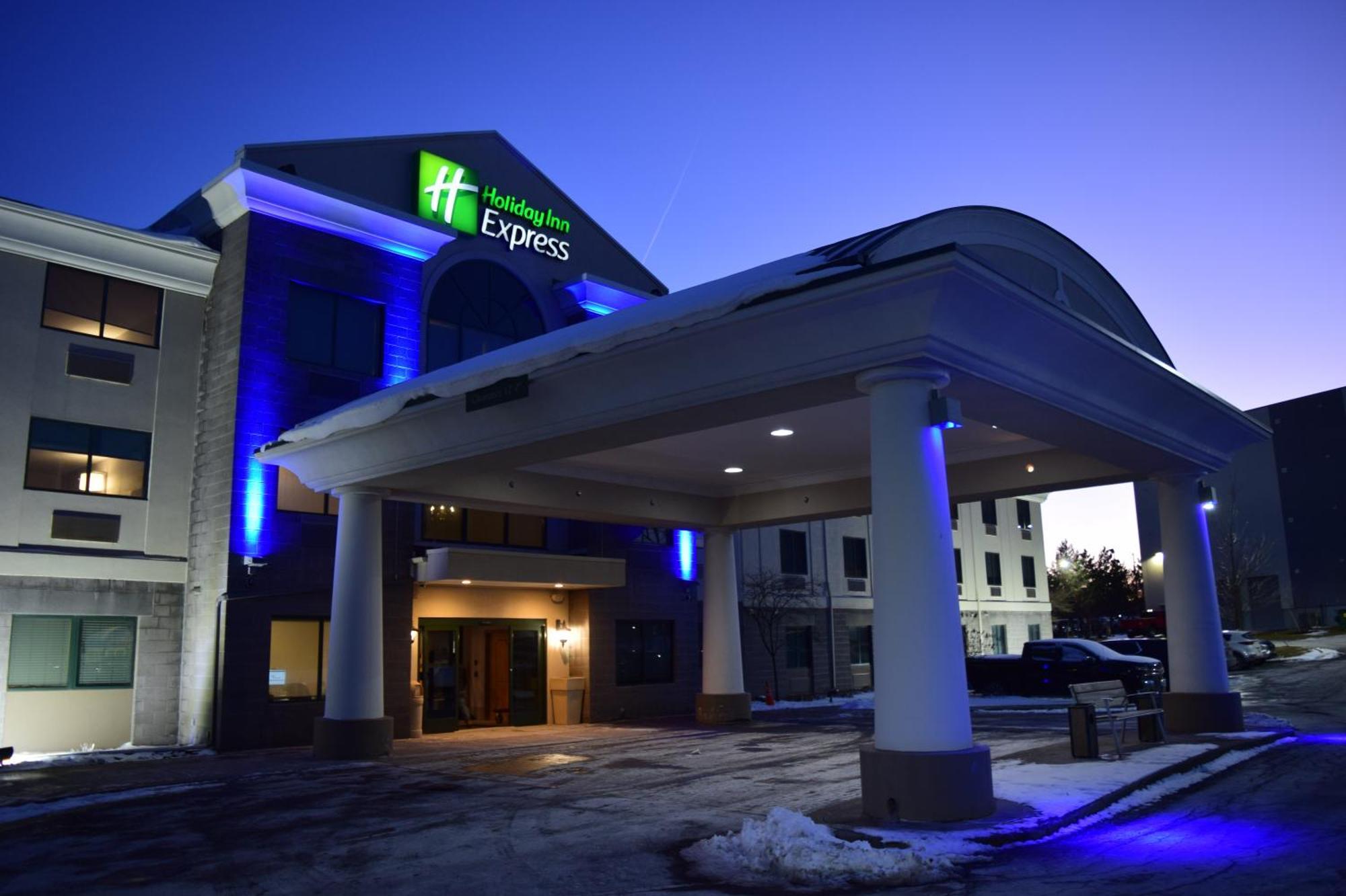 Holiday Inn Express Syracuse Airport By Ihg North Syracuse Exterior foto